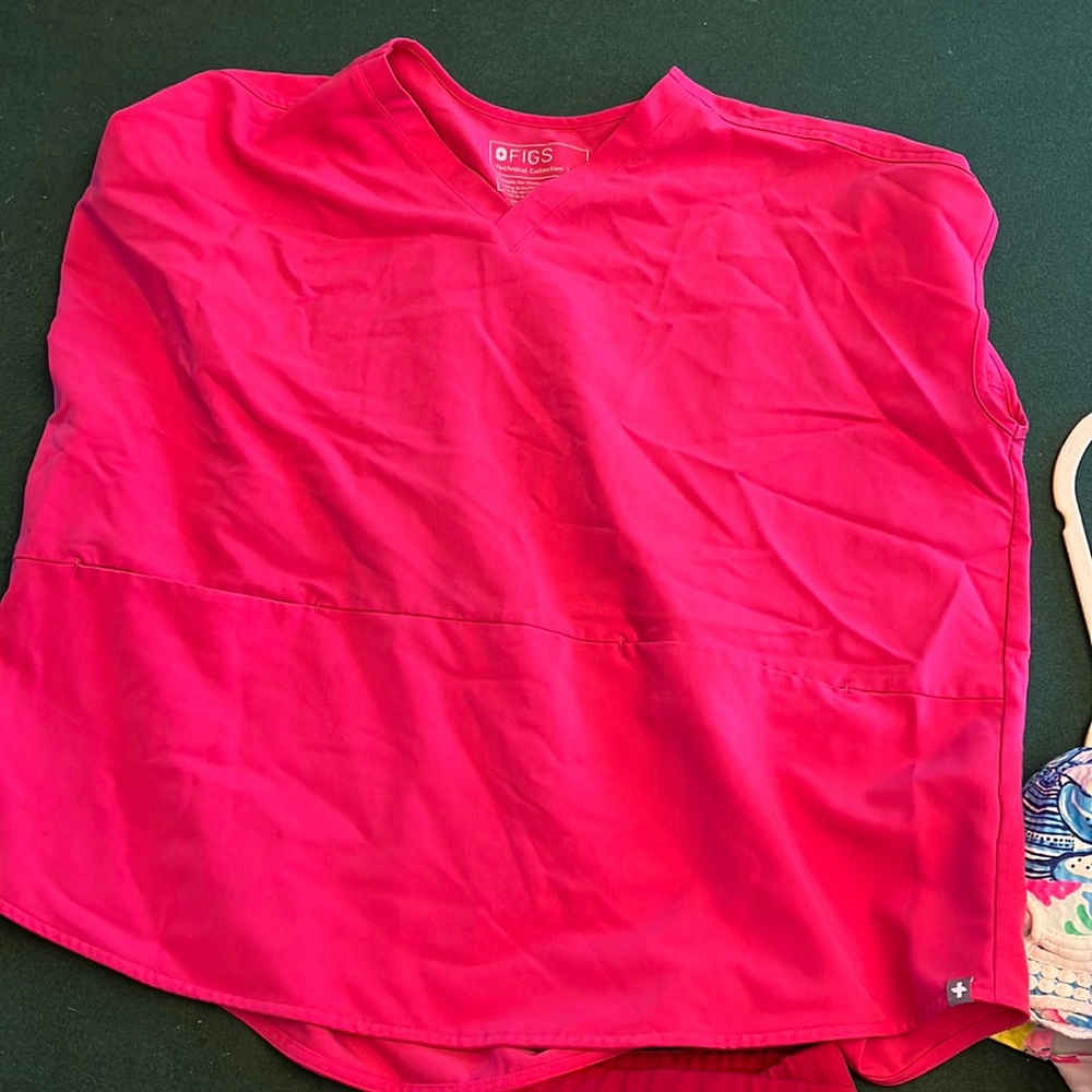 Used figs scrubs